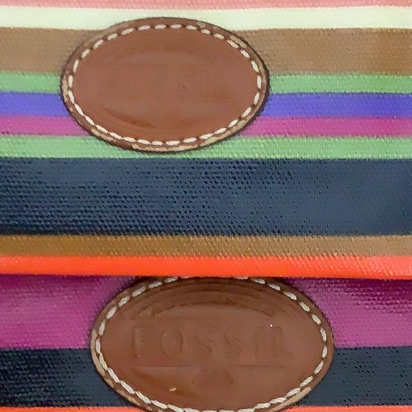 FOSSIL Crossbody Bag and Wallet - Picture 10 of 10